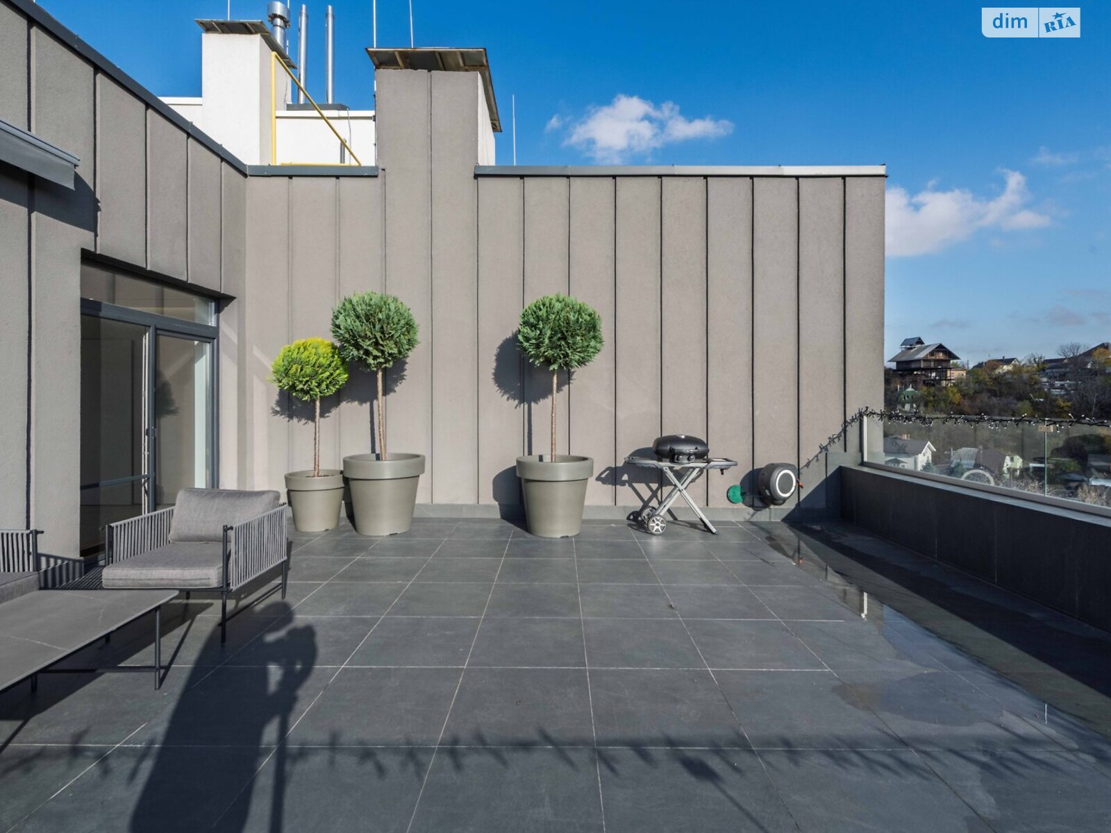 Продажа трехкомнатной квартиры в Киеве, на ул. Университетская 17А, кв. 18, район Александровская Слободка фото 1