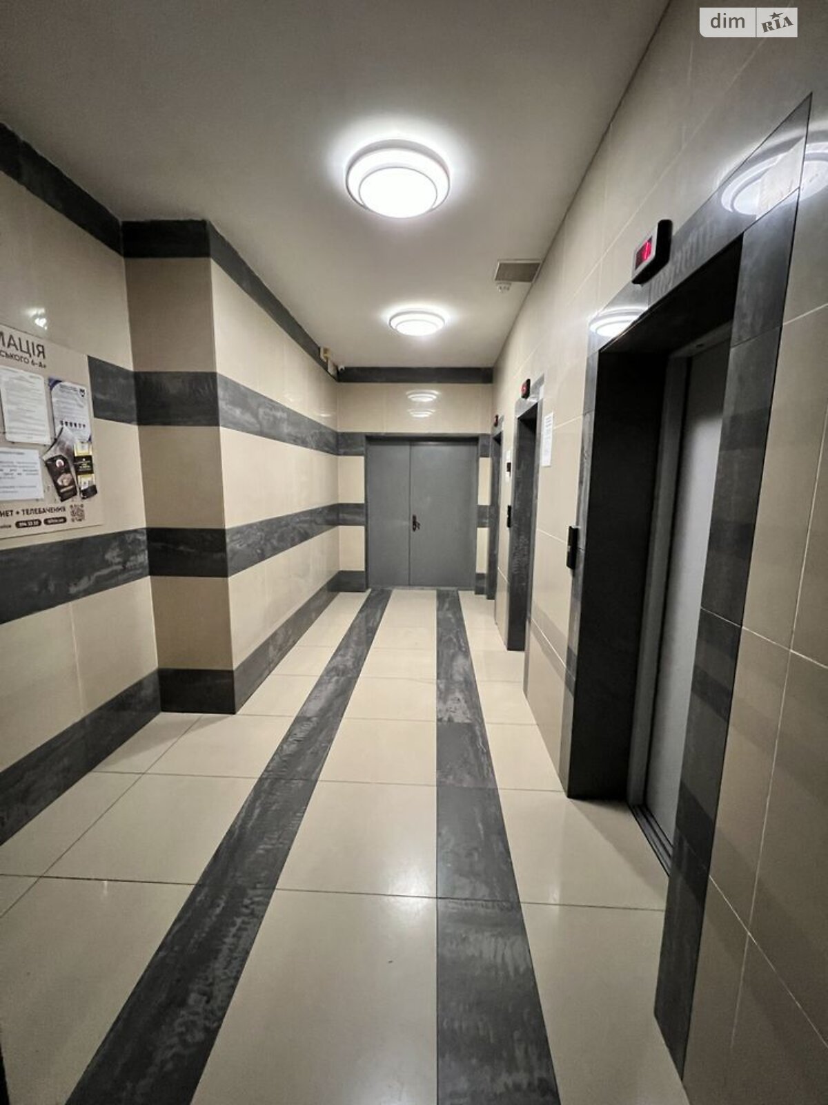 Продаж трикімнатної квартири в Києві, на просп. Червонозоряний 6А, район Олександрівська Слобідка фото 1 Продаж трикімнатної квартири в Києві, на просп. Червонозоряний 6А, район Олександрівська Слобідка фото 1