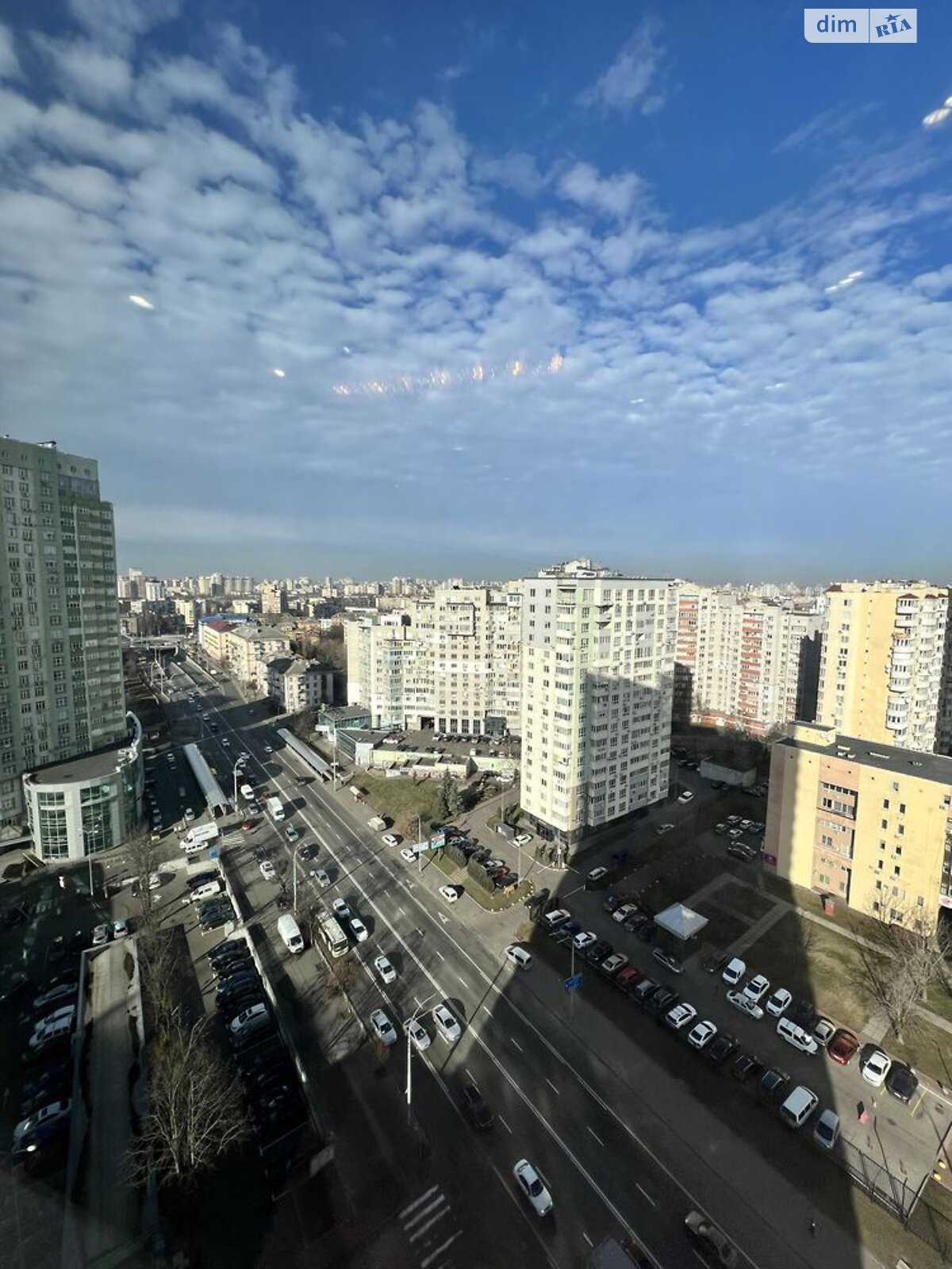 Продаж трикімнатної квартири в Києві, на просп. Червонозоряний 6А, район Олександрівська Слобідка фото 1 Продаж трикімнатної квартири в Києві, на просп. Червонозоряний 6А, район Олександрівська Слобідка фото 1