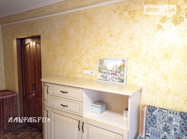 Продажа трехкомнатной квартиры в Киеве, на ул. Преображенская 40, район Александровская Слободка фото 1 Продажа трехкомнатной квартиры в Киеве, на ул. Преображенская 40, район Александровская Слободка фото 1