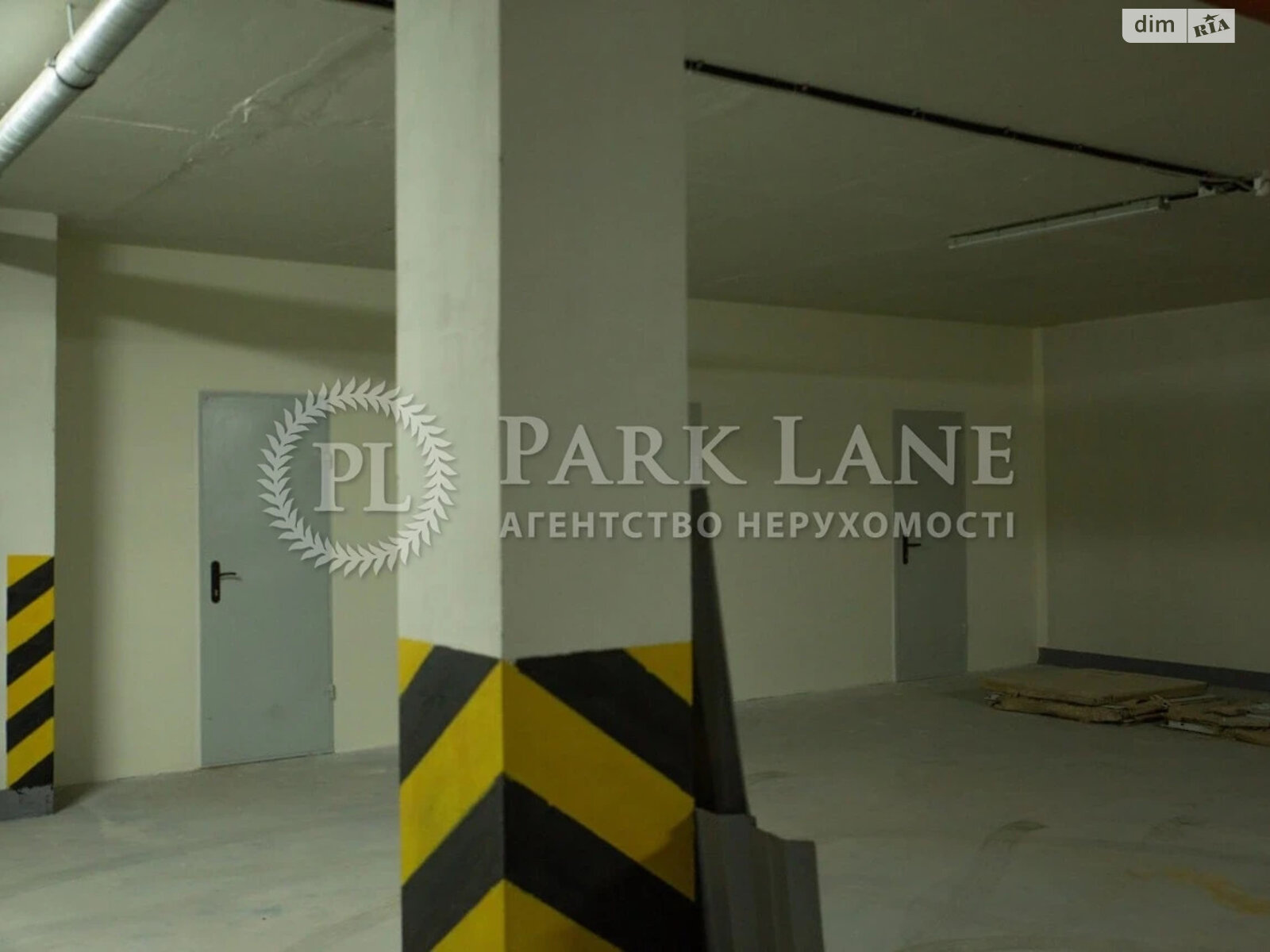 Продажа двухкомнатной квартиры в Киеве, на ул. Василия Барки 10, район Александровская Слободка фото 1 Продажа двухкомнатной квартиры в Киеве, на ул. Василия Барки 10, район Александровская Слободка фото 1