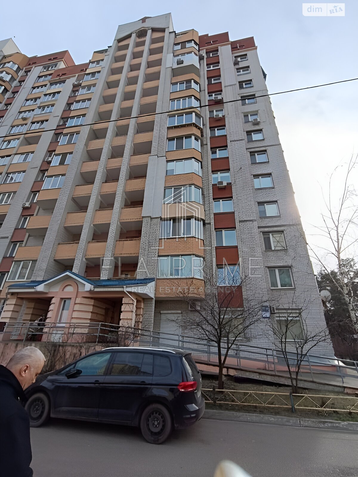 Продаж трикімнатної квартири в Києві, на вул. Алма-Атинська 39Е, фото 1