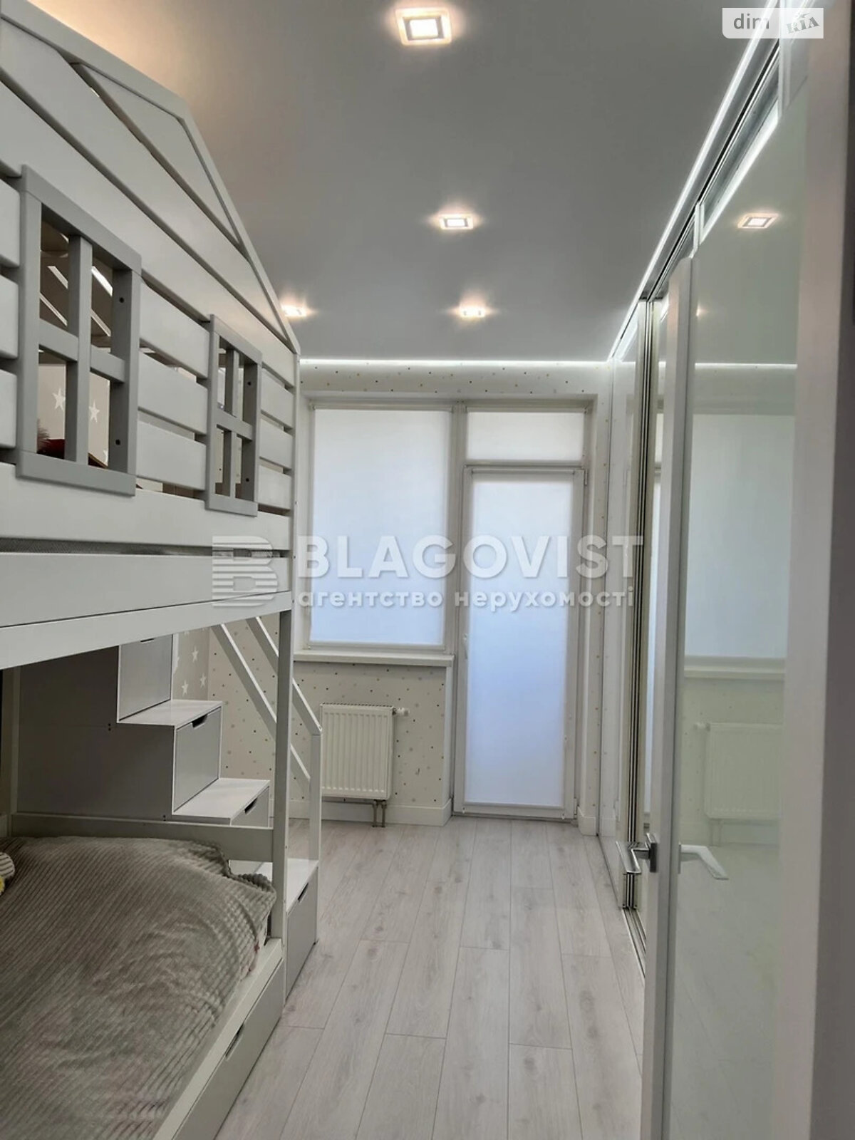 Продажа трехкомнатной квартиры в Киеве, на ул. Андрея Аболмасова 4А, фото 1 Продажа трехкомнатной квартиры в Киеве, на ул. Андрея Аболмасова 4А, фото 1