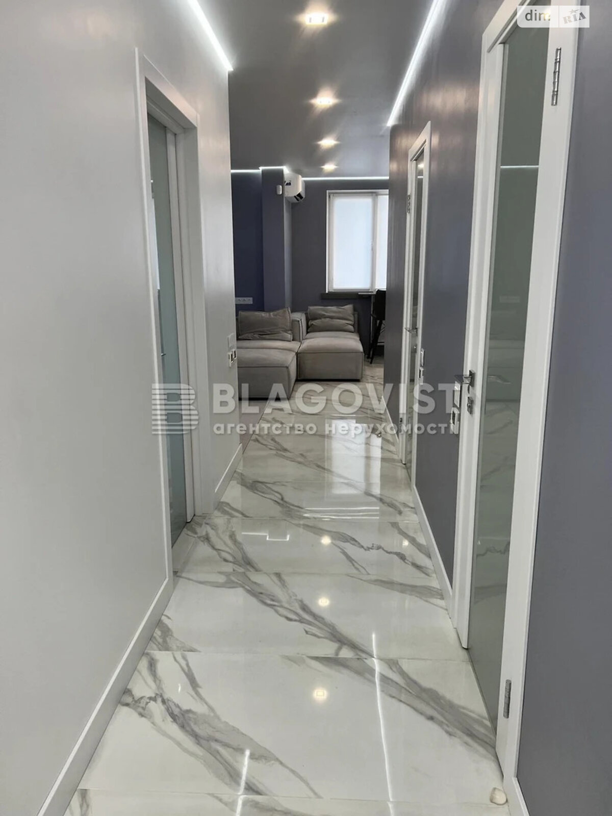Продажа трехкомнатной квартиры в Киеве, на ул. Андрея Аболмасова 4А, фото 1 Продажа трехкомнатной квартиры в Киеве, на ул. Андрея Аболмасова 4А, фото 1