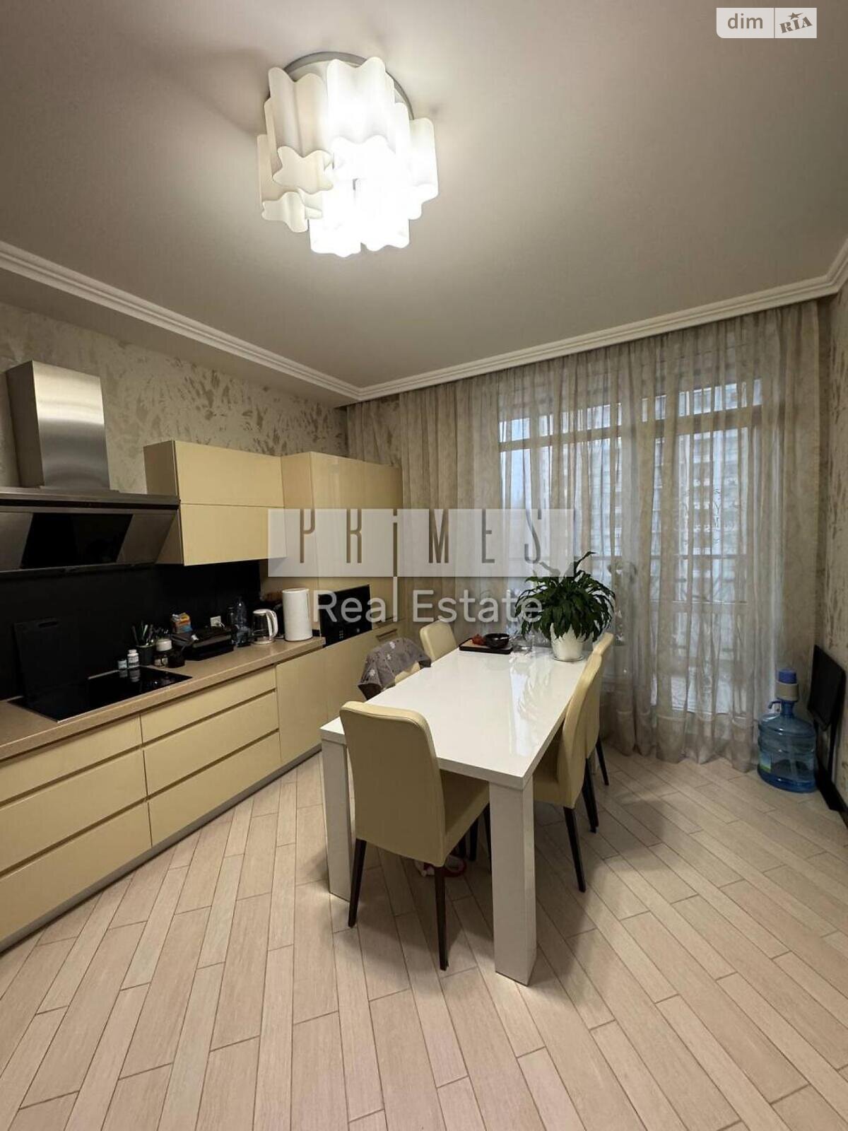 Продажа трехкомнатной квартиры в Киеве, на ул. Андрея Верхогляда 12, фото 1