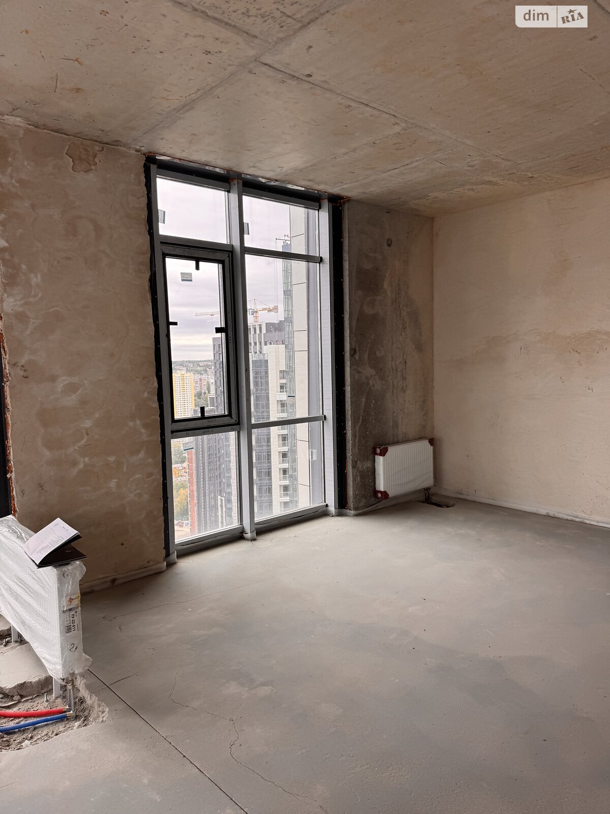 Продаж п`ятикімнатної квартири в Києві, на вул. Андрія Верхогляда 17, фото 1