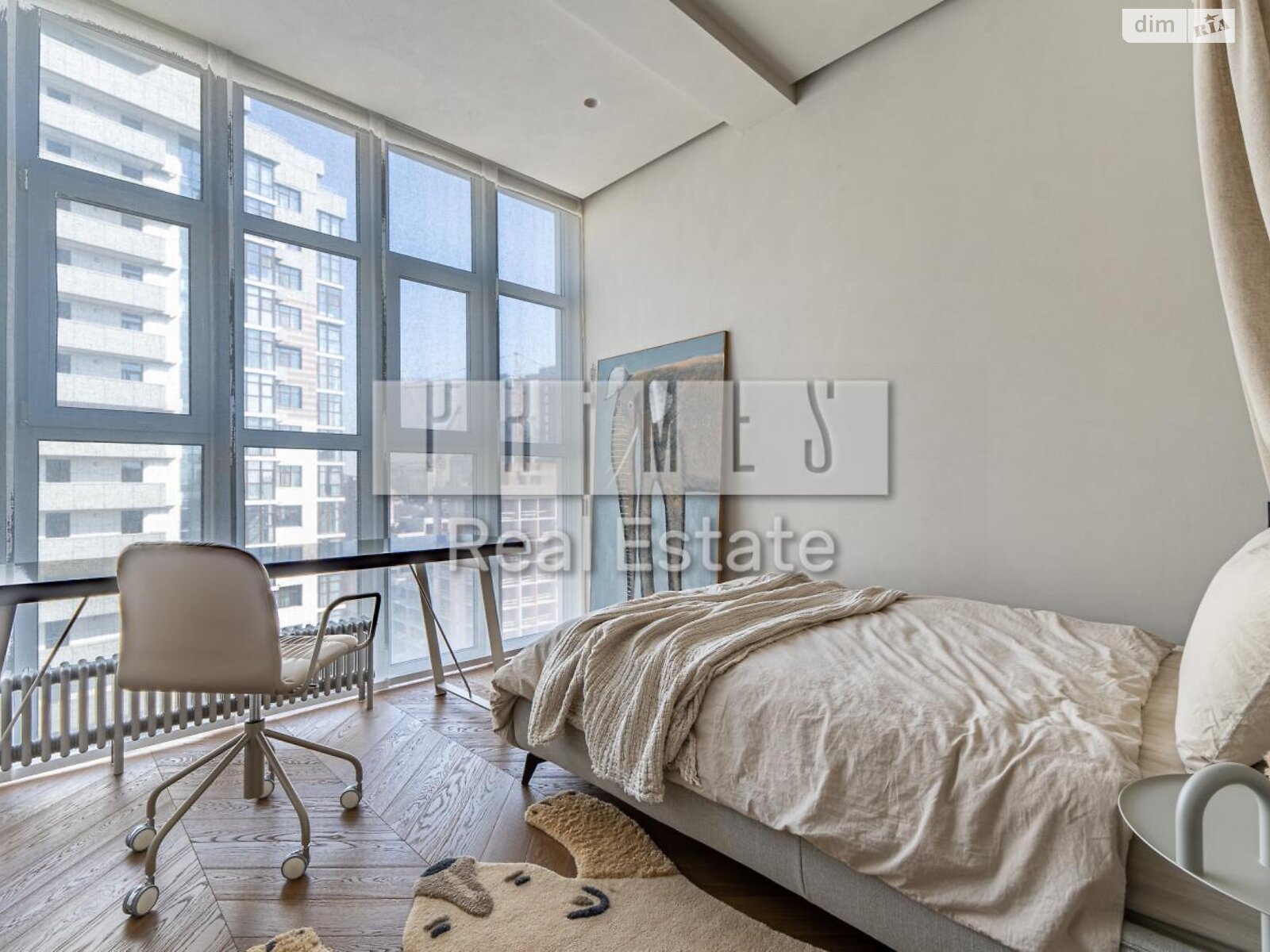 Продаж трикімнатної квартири в Києві, на вул. Андрія Верхогляда 15Б, фото 1