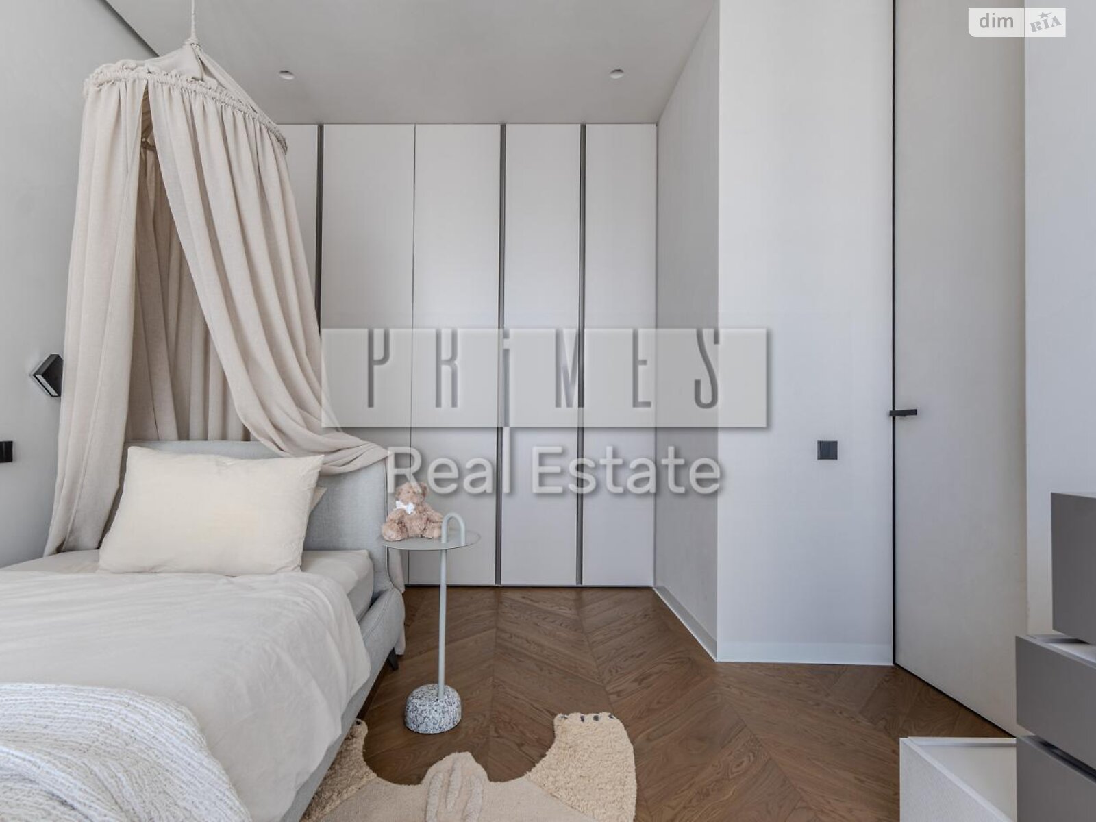 Продаж трикімнатної квартири в Києві, на вул. Андрія Верхогляда 15Б, фото 1