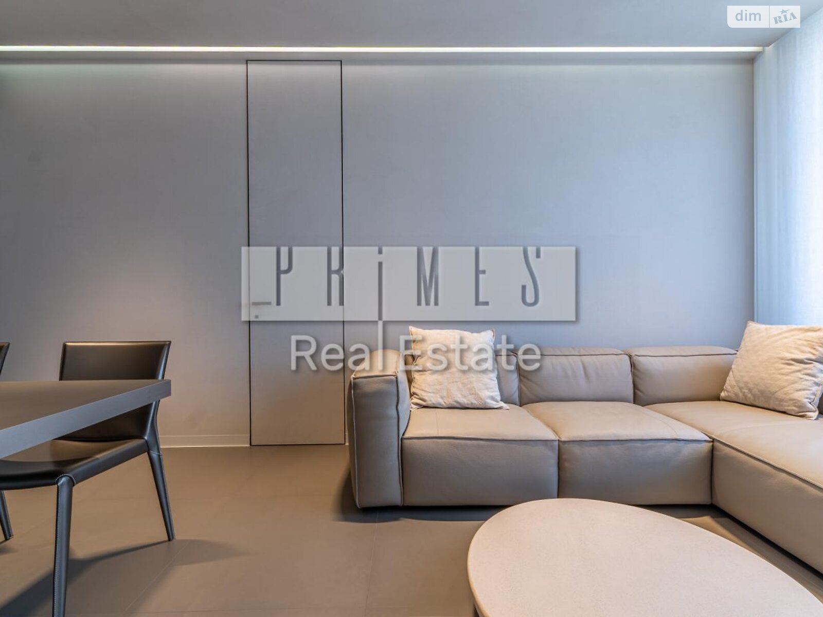 Продаж трикімнатної квартири в Києві, на вул. Андрія Верхогляда 15Б, фото 1