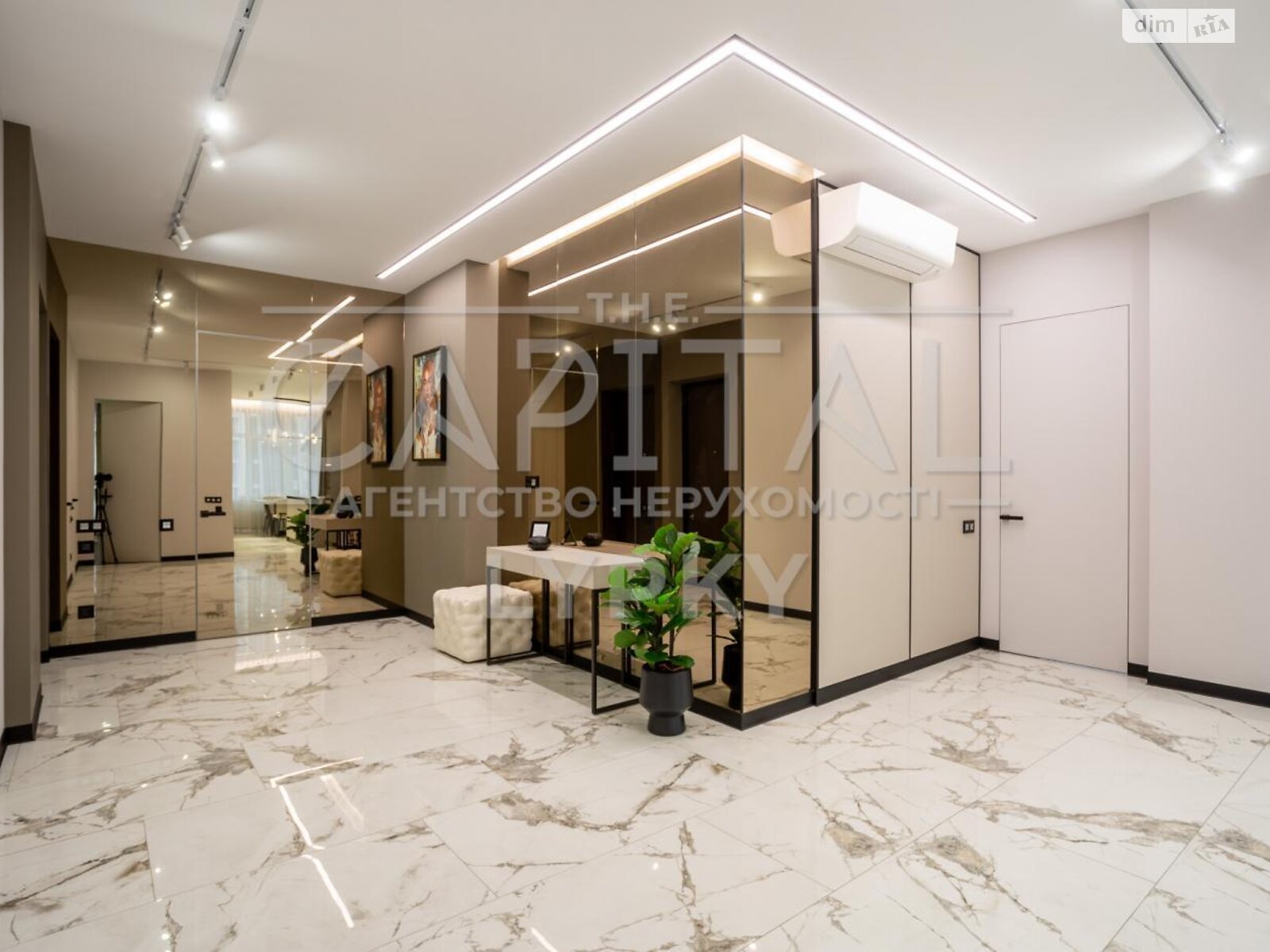 Продажа трехкомнатной квартиры в Киеве, на ул. Андрея Верхогляда 17, фото 1