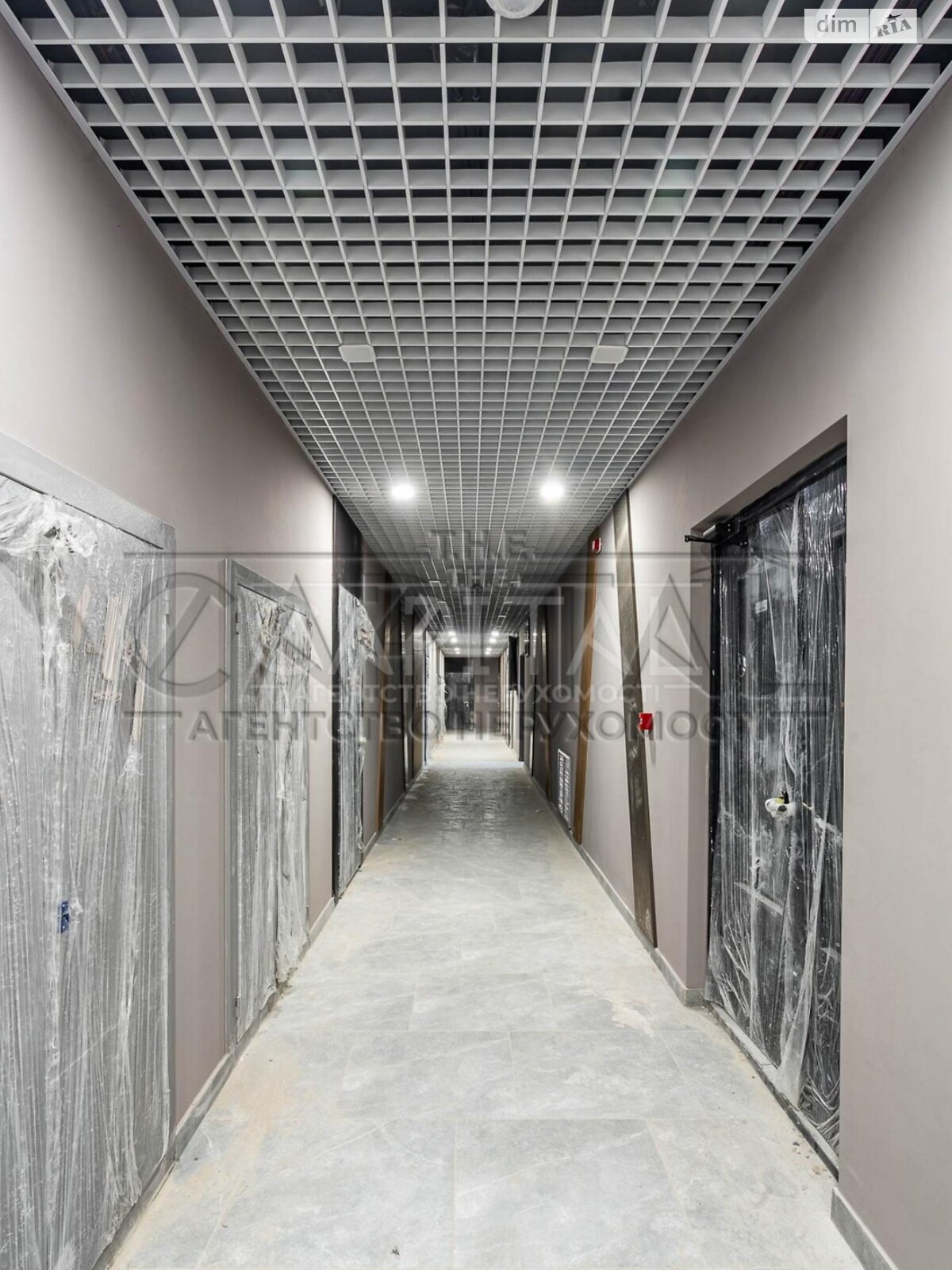 Продаж двокімнатної квартири в Києві, на вул. Андрія Верхогляда 30, фото 1