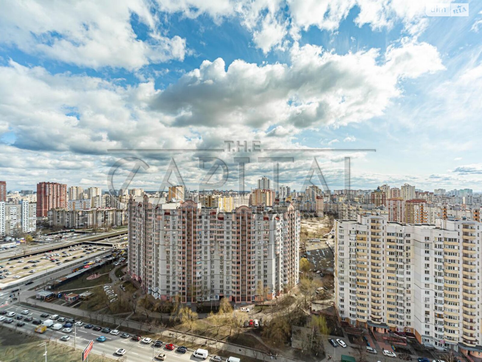 Продажа трехкомнатной квартиры в Киеве, на ул. Анны Ахматовой 22, фото 1