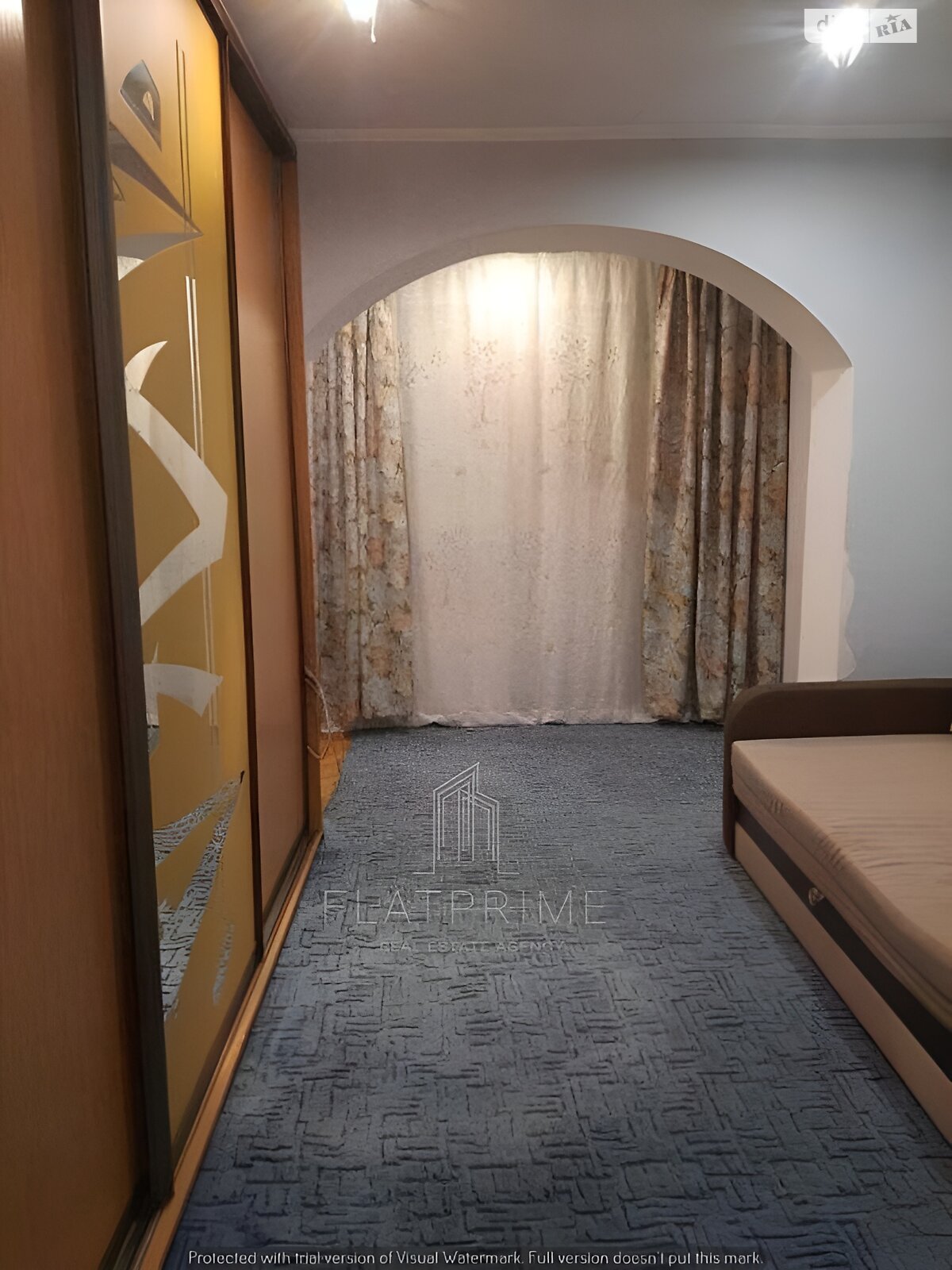 Продаж трикімнатної квартири в Києві, на вул. Ахматової Анни 43, фото 1 Продаж трикімнатної квартири в Києві, на вул. Ахматової Анни 43, фото 1