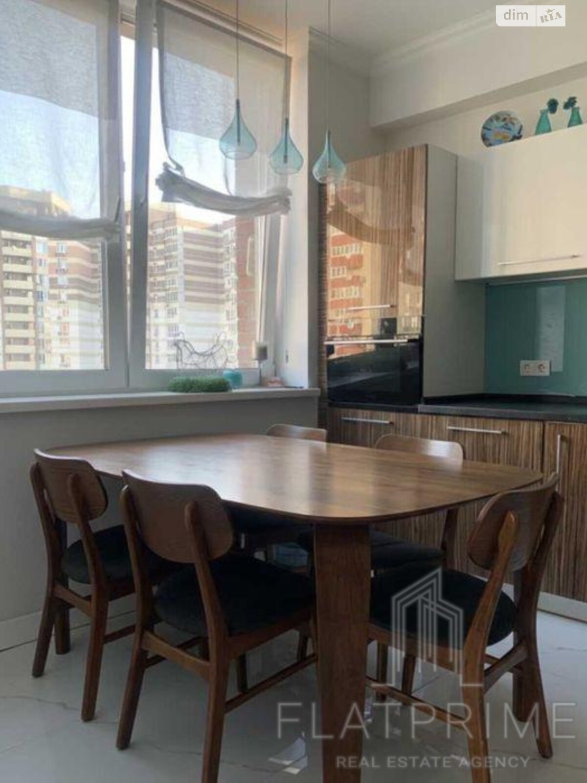 Продажа трехкомнатной квартиры в Киеве, на ул. Анны Ахматовой 30, фото 1