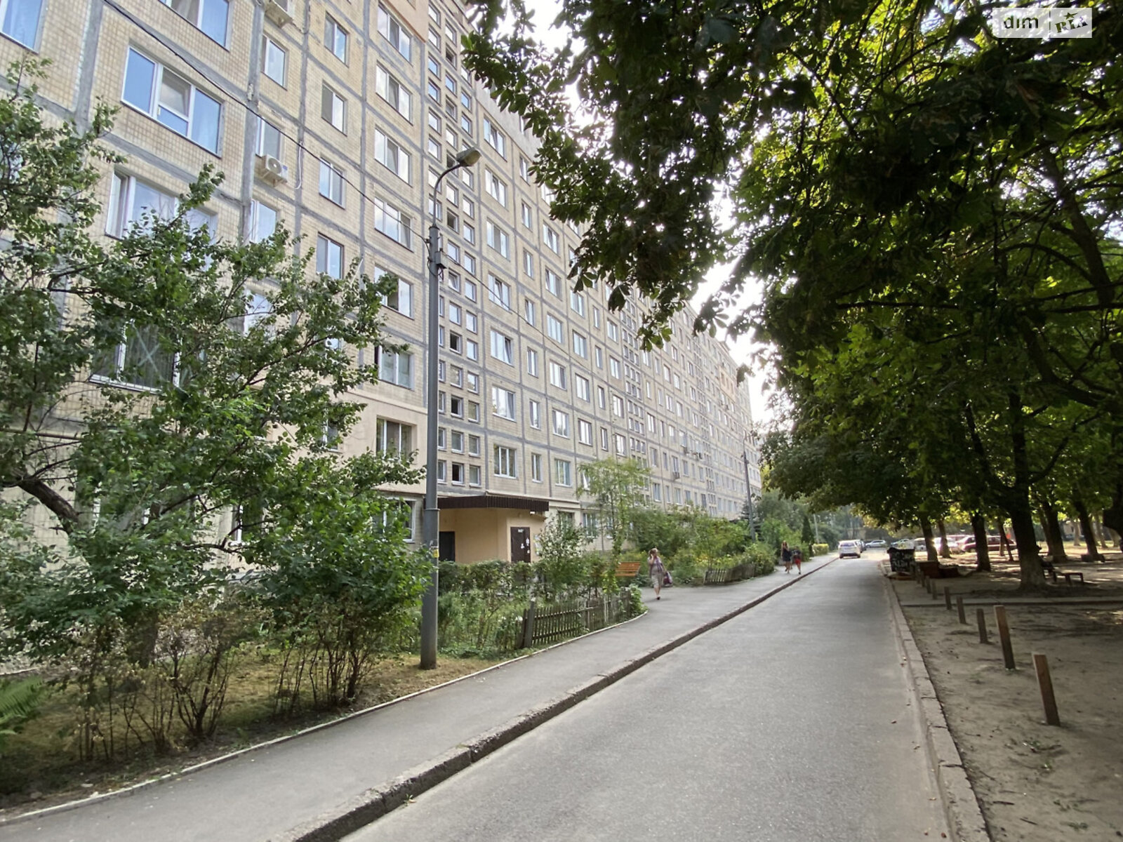 Продажа трехкомнатной квартиры в Киеве, на ул. Генерала Наумова 37Б, район Авиагородок фото 1