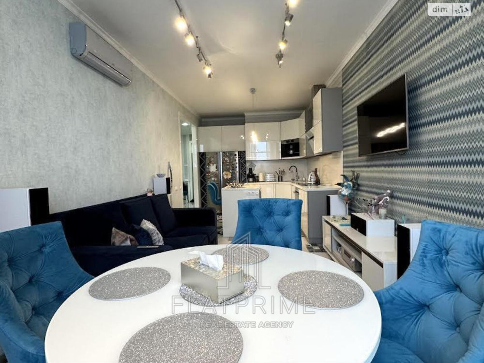 Продажа двухкомнатной квартиры в Киеве, на ул. Авиаконструктора Антонова 2Б, фото 1 Продажа двухкомнатной квартиры в Киеве, на ул. Авиаконструктора Антонова 2Б, фото 1