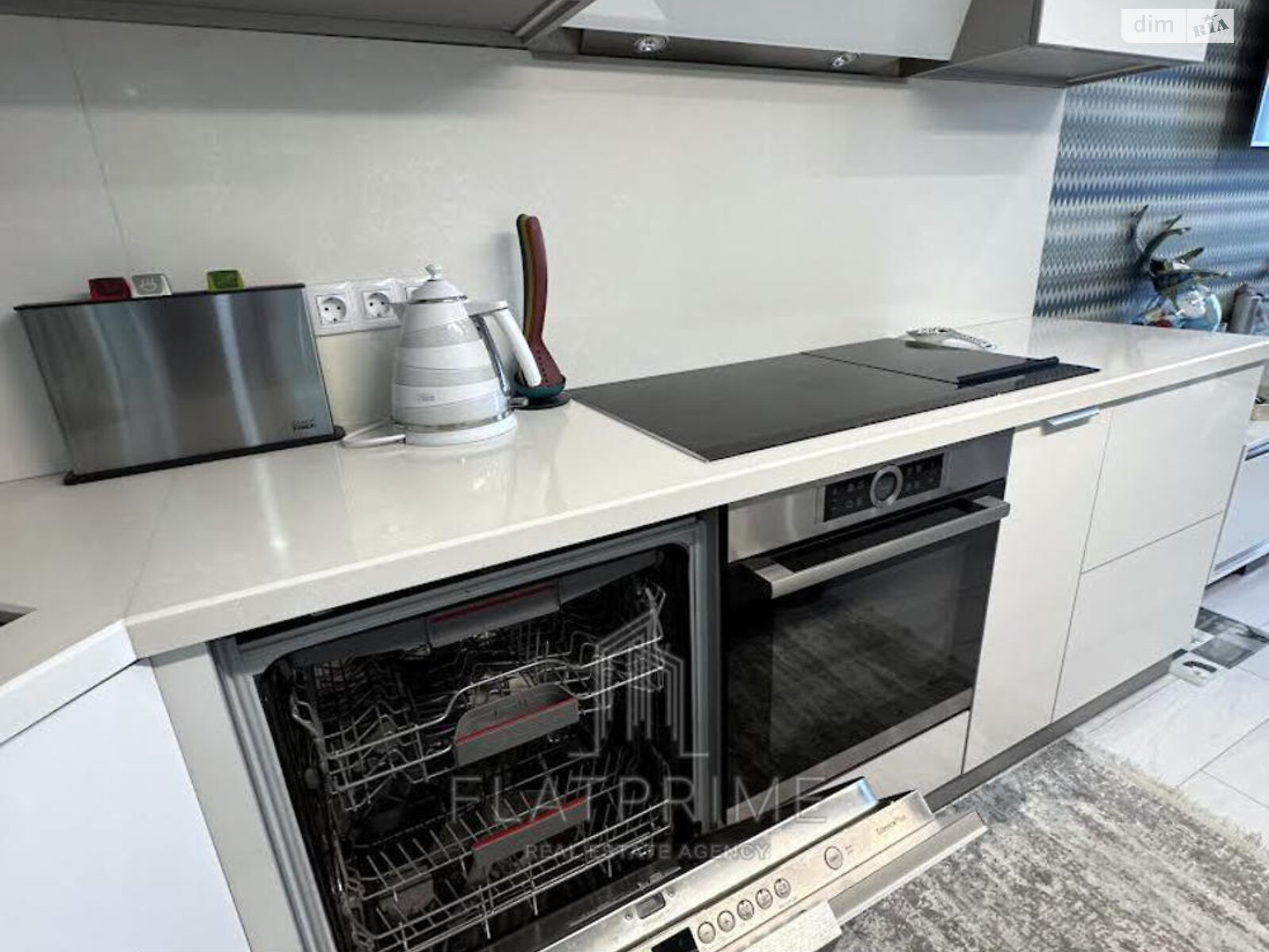 Продажа двухкомнатной квартиры в Киеве, на ул. Авиаконструктора Антонова 2Б, фото 1 Продажа двухкомнатной квартиры в Киеве, на ул. Авиаконструктора Антонова 2Б, фото 1