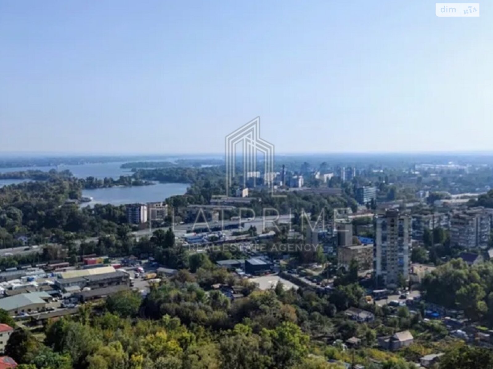 Продаж трикімнатної квартири в Києві, на вул. Левітана 3, район Багринова гора фото 1