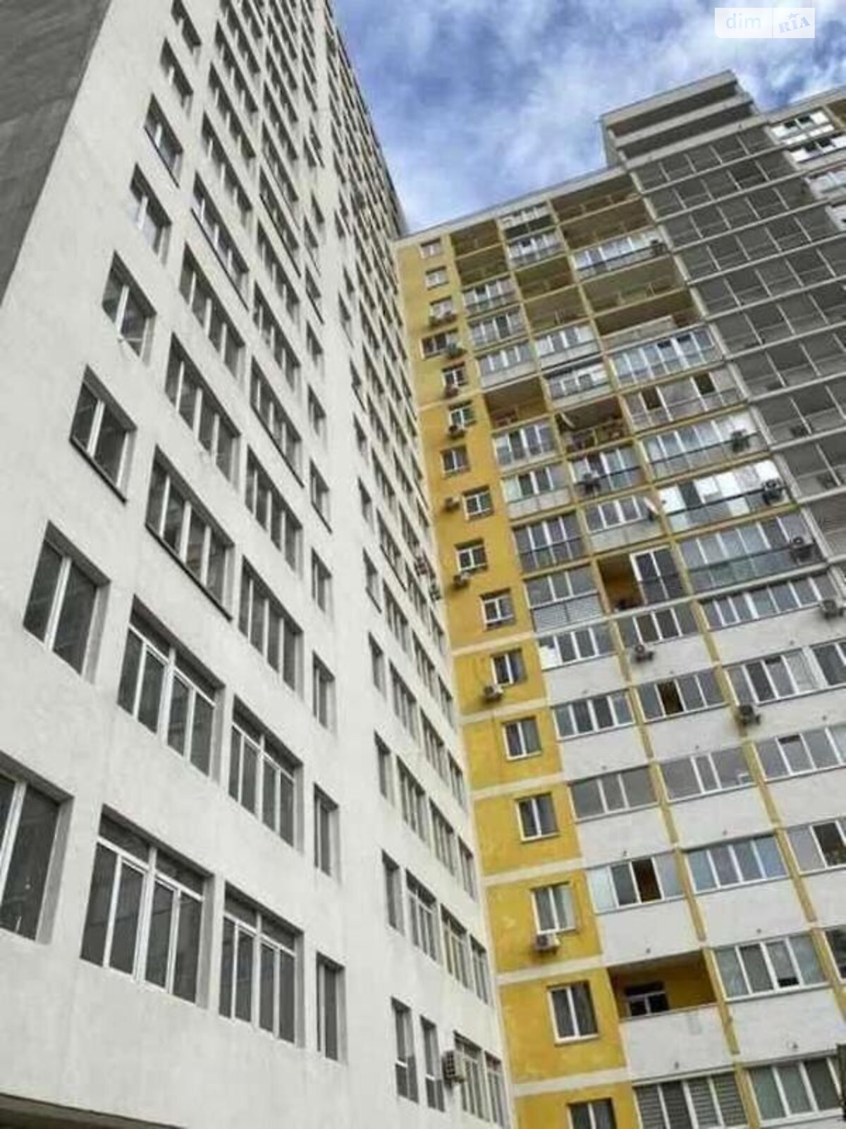 Продаж трикімнатної квартири в Києві, на вул. Ракетна 24, район Багринова гора фото 1