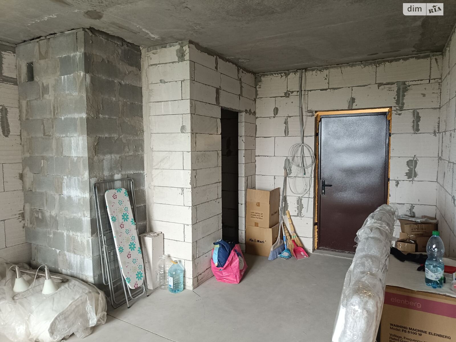 Продаж однокімнатної квартири в Києві, на вул. Ракетна 24/3, район Багринова гора фото 1 Продаж однокімнатної квартири в Києві, на вул. Ракетна 24/3, район Багринова гора фото 1