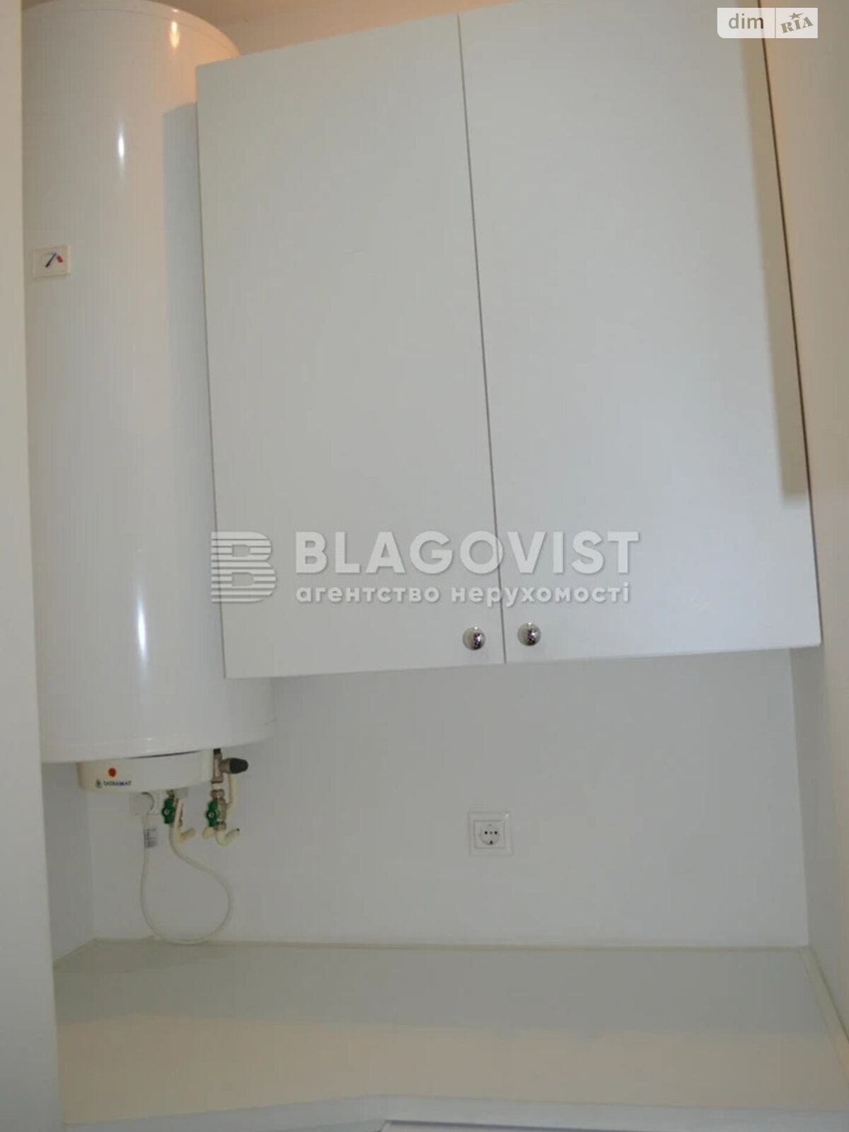 Продаж двокімнатної квартири в Києві, на вул. Банкова 1/10, фото 1 Продаж двокімнатної квартири в Києві, на вул. Банкова 1/10, фото 1