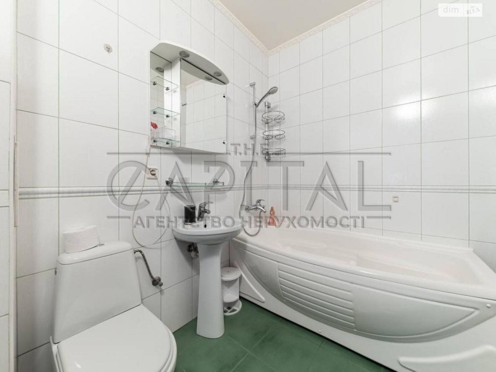 Продаж трикімнатної квартири в Києві, на вул. Мокра 3, район Батиєва Гора фото 1 Продаж трикімнатної квартири в Києві, на вул. Мокра 3, район Батиєва Гора фото 1