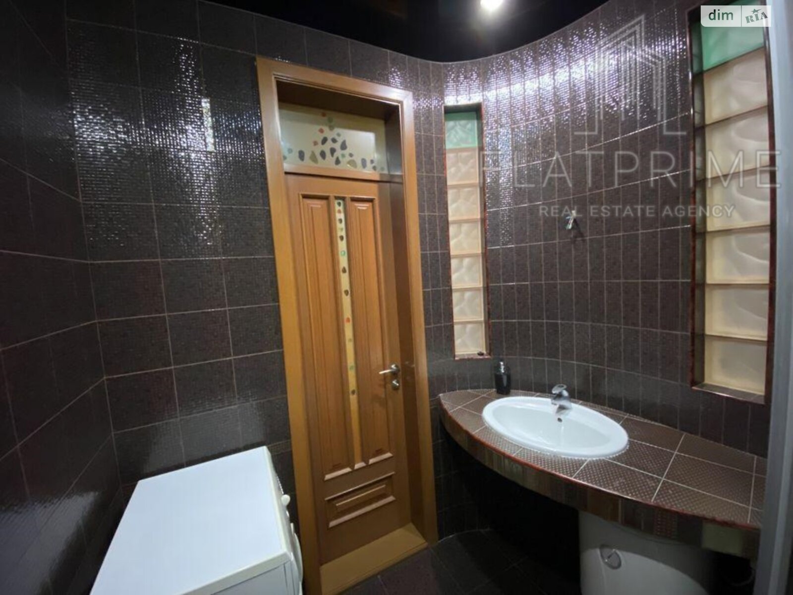 Продаж чотирикімнатної квартири в Києві, на вул. Мокра 3, район Батиєва Гора фото 1 Продаж чотирикімнатної квартири в Києві, на вул. Мокра 3, район Батиєва Гора фото 1