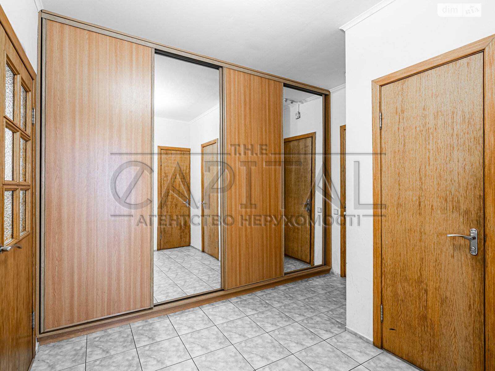 Продаж двокімнатної квартири в Києві, на вул. Мокра 3, район Батиєва Гора фото 1 Продаж двокімнатної квартири в Києві, на вул. Мокра 3, район Батиєва Гора фото 1