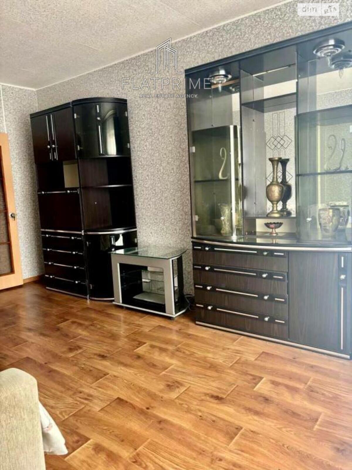 Продажа трехкомнатной квартиры в Киеве, на ул. Мокрая 7, район Батыева Гора фото 1