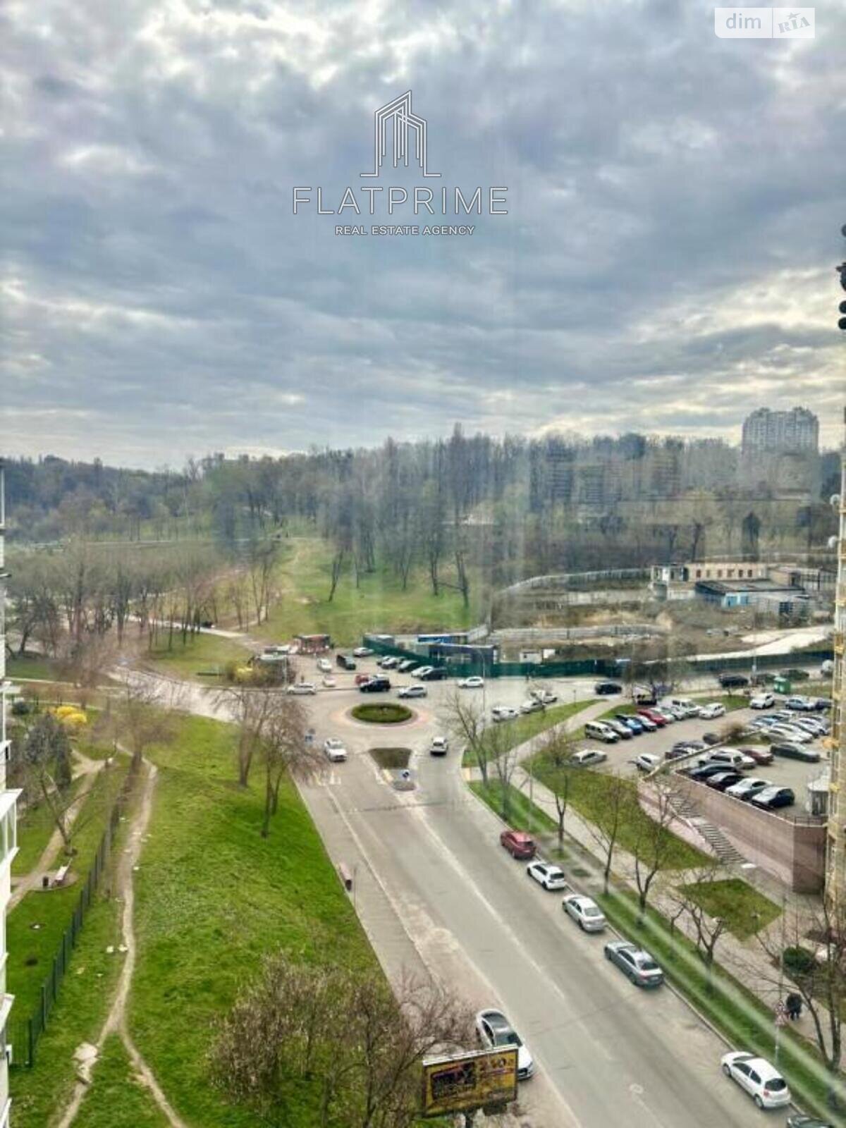 Продажа трехкомнатной квартиры в Киеве, на ул. Мокрая 7, район Батыева Гора фото 1