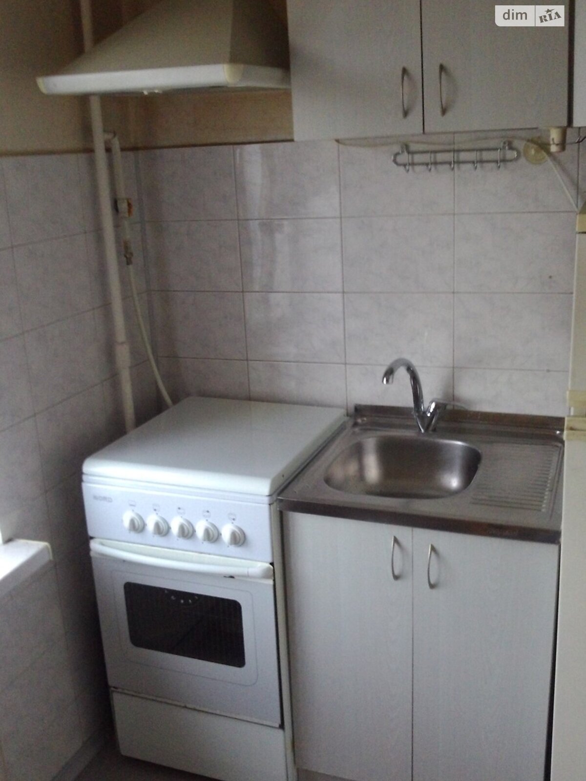 Продажа однокомнатной квартиры в Киеве, на ул. Нововокзальная 19, район Батыева Гора фото 1 Продажа однокомнатной квартиры в Киеве, на ул. Нововокзальная 19, район Батыева Гора фото 1