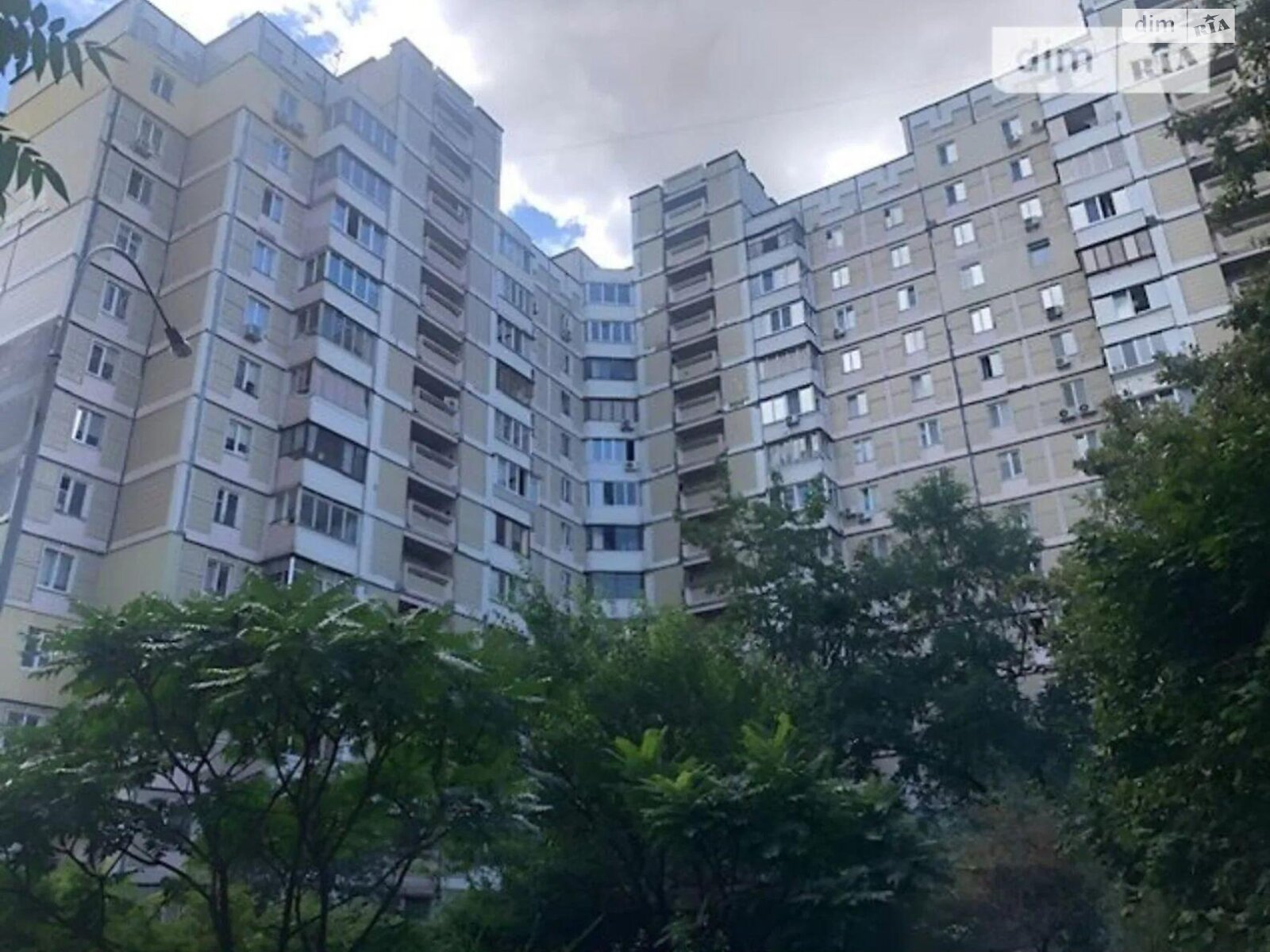 Продажа четырехкомнатной квартиры в Киеве, на ул. Ореста Васкула 44/50 корпус 1, район Беличи фото 1 Продажа четырехкомнатной квартиры в Киеве, на ул. Ореста Васкула 44/50 корпус 1, район Беличи фото 1
