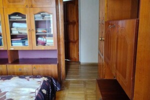 Продаж трикімнатної квартири в Києві, на вул. Клавдіївська 36, район Біличі фото 2