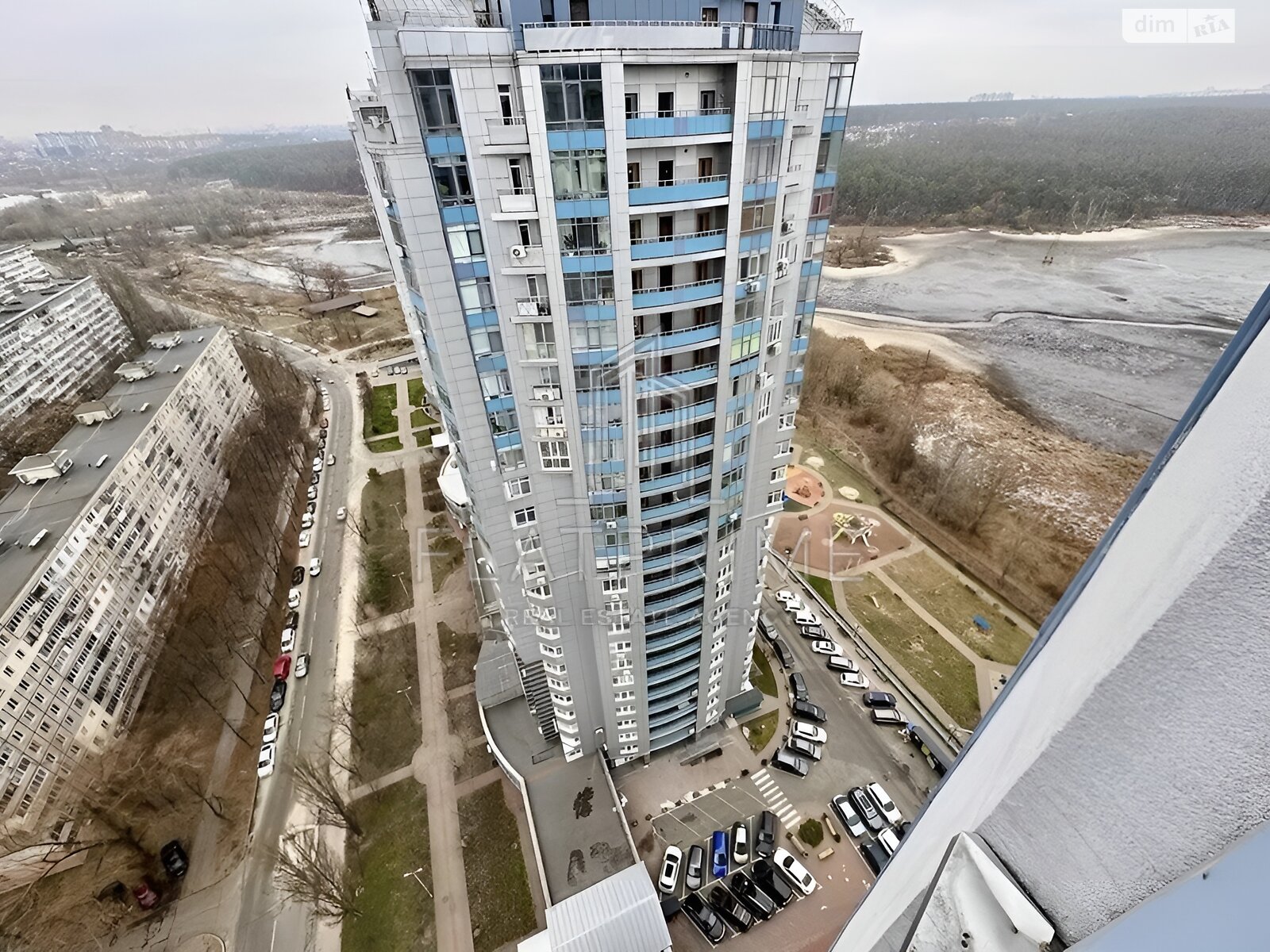 Продажа трехкомнатной квартиры в Киеве, на ул. Николая Ушакова 1Д, район Беличи фото 1 Продажа трехкомнатной квартиры в Киеве, на ул. Николая Ушакова 1Д, район Беличи фото 1