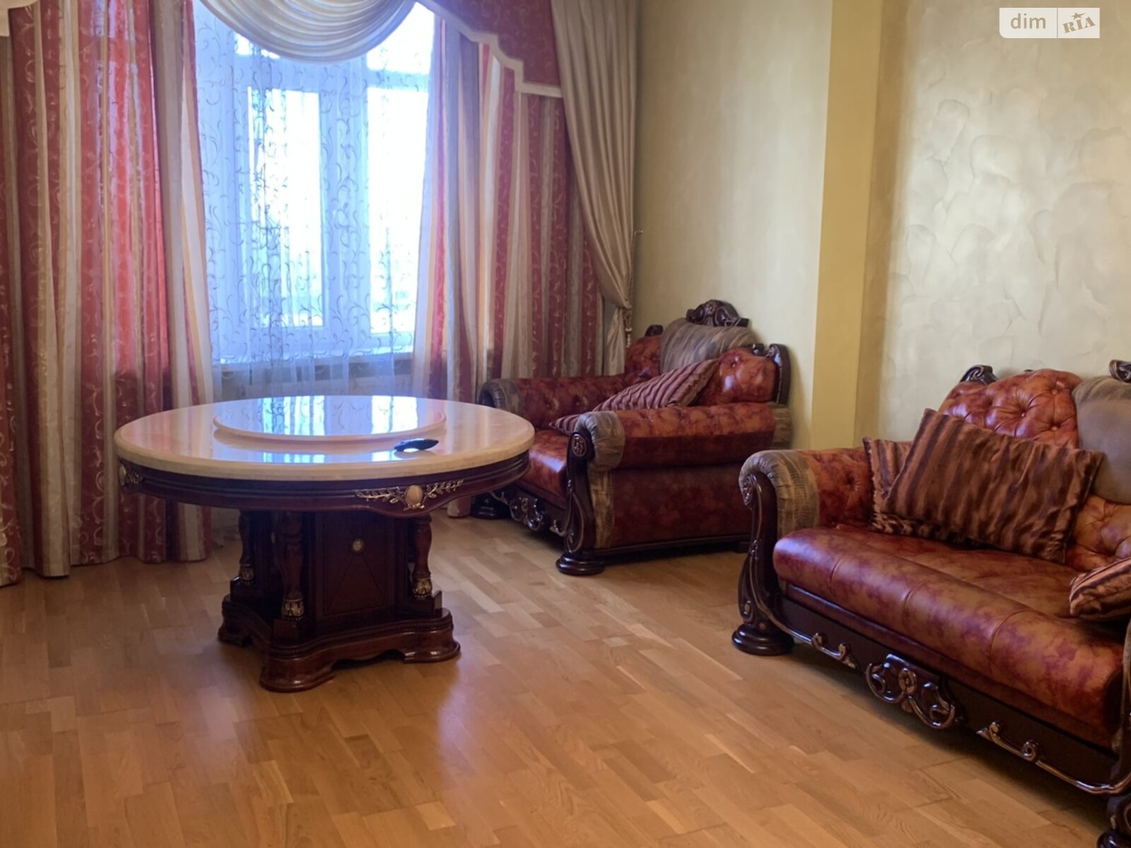 Продаж трикімнатної квартири в Києві, на вул. Миколи Ушакова 1В, район Біличі фото 1 Продаж трикімнатної квартири в Києві, на вул. Миколи Ушакова 1В, район Біличі фото 1