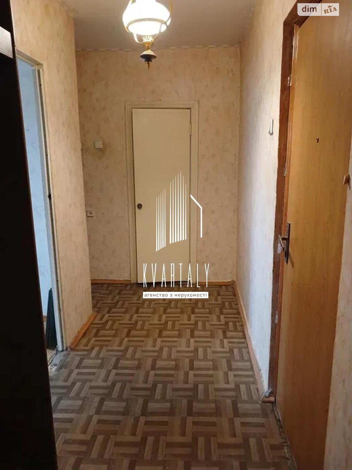 Продаж однокімнатної квартири в Києві, на вул. Миколи Ушакова 16А, район Біличі фото 1 Продаж однокімнатної квартири в Києві, на вул. Миколи Ушакова 16А, район Біличі фото 1