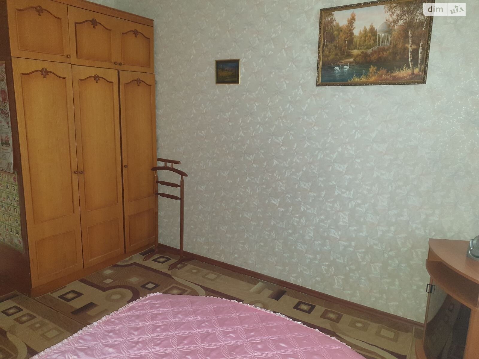 Продажа двухкомнатной квартиры в Киеве, на ул. Николая Ушакова 18, район Беличи фото 1 Продажа двухкомнатной квартиры в Киеве, на ул. Николая Ушакова 18, район Беличи фото 1