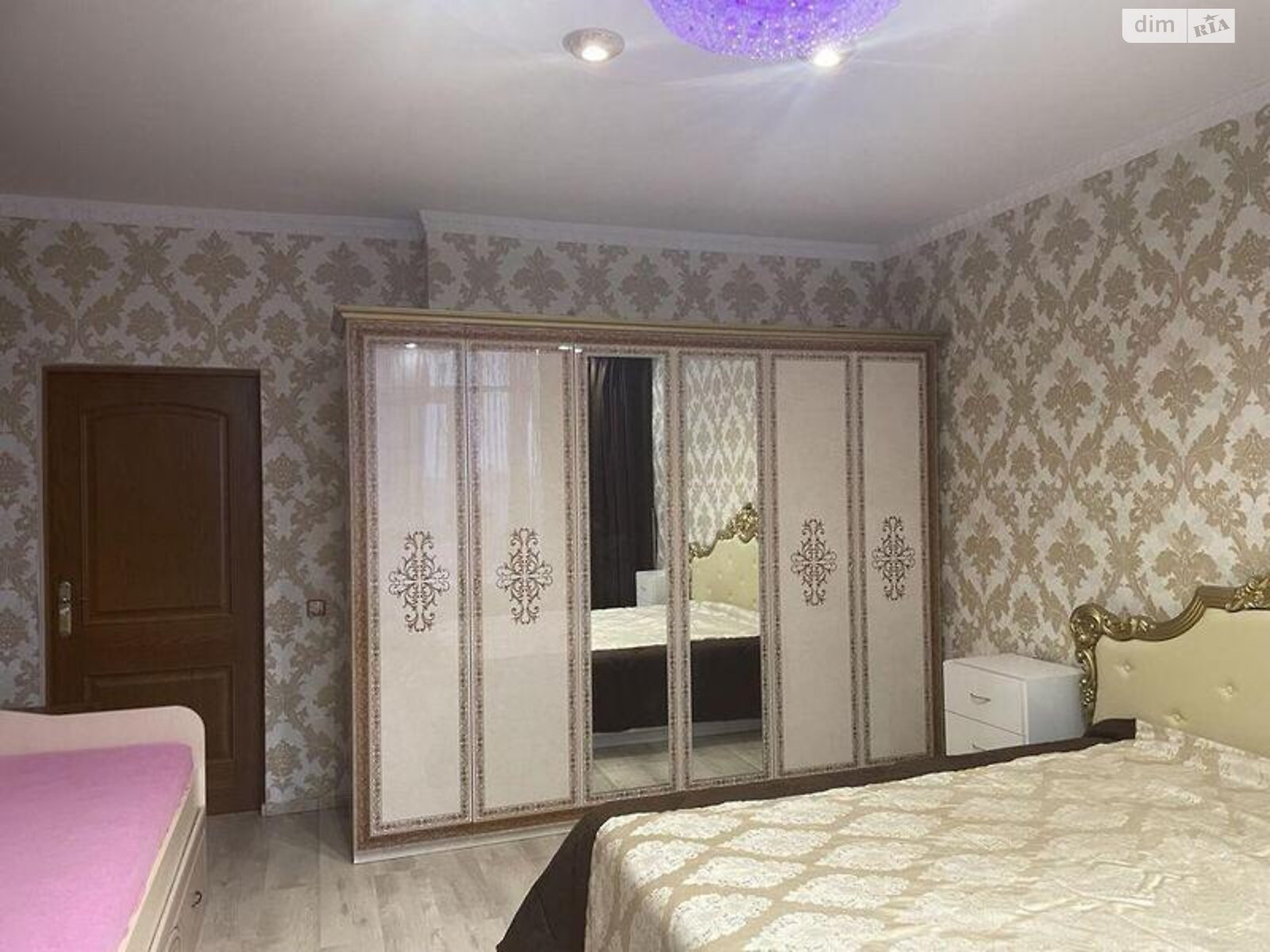 Продаж однокімнатної квартири в Києві, на вул. Миколи Ушакова 1Б, район Біличі фото 1 Продаж однокімнатної квартири в Києві, на вул. Миколи Ушакова 1Б, район Біличі фото 1
