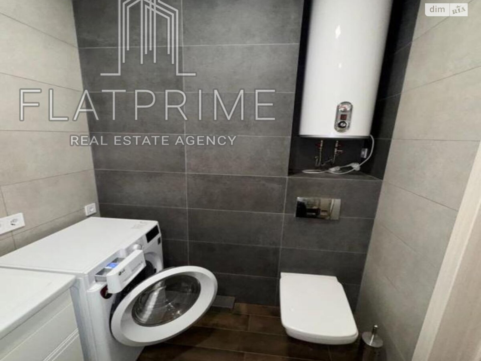 Продажа трехкомнатной квартиры в Киеве, на ул. Обуховская 139, район Беличи фото 1 Продажа трехкомнатной квартиры в Киеве, на ул. Обуховская 139, район Беличи фото 1