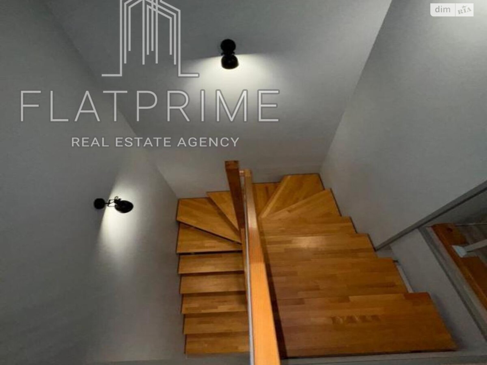 Продажа трехкомнатной квартиры в Киеве, на ул. Обуховская 139, район Беличи фото 1 Продажа трехкомнатной квартиры в Киеве, на ул. Обуховская 139, район Беличи фото 1