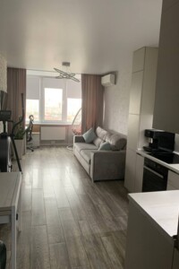 Продажа однокомнатной квартиры в Киеве, на ул. Обуховская 137, район Беличи фото 2 Продажа однокомнатной квартиры в Киеве, на ул. Обуховская 137, район Беличи фото 2