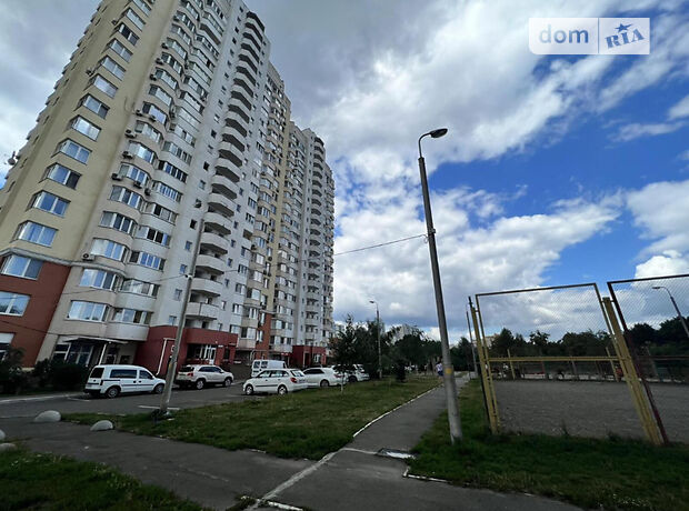 Продажа двухкомнатной квартиры в Киеве, на ул. Белицкая район Подол фото 1 Продажа двухкомнатной квартиры в Киеве, на ул. Белицкая район Подол фото 1