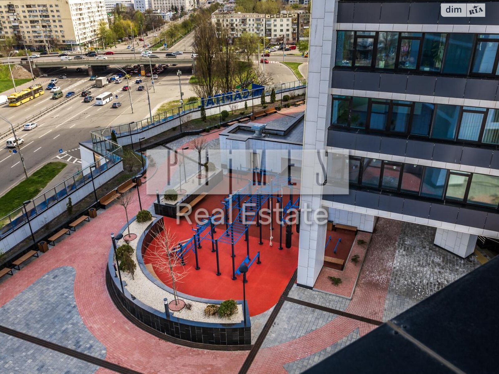 Продаж трикімнатної квартири в Києві, на просп. Берестейський 11 корпус 1, фото 1 Продаж трикімнатної квартири в Києві, на просп. Берестейський 11 корпус 1, фото 1