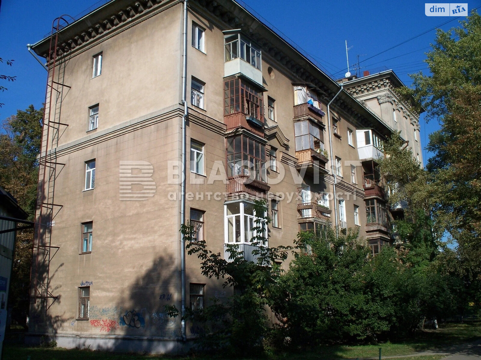 Продажа трехкомнатной квартиры в Киеве, на просп. Берестейский 75/2, фото 1 Продажа трехкомнатной квартиры в Киеве, на просп. Берестейский 75/2, фото 1