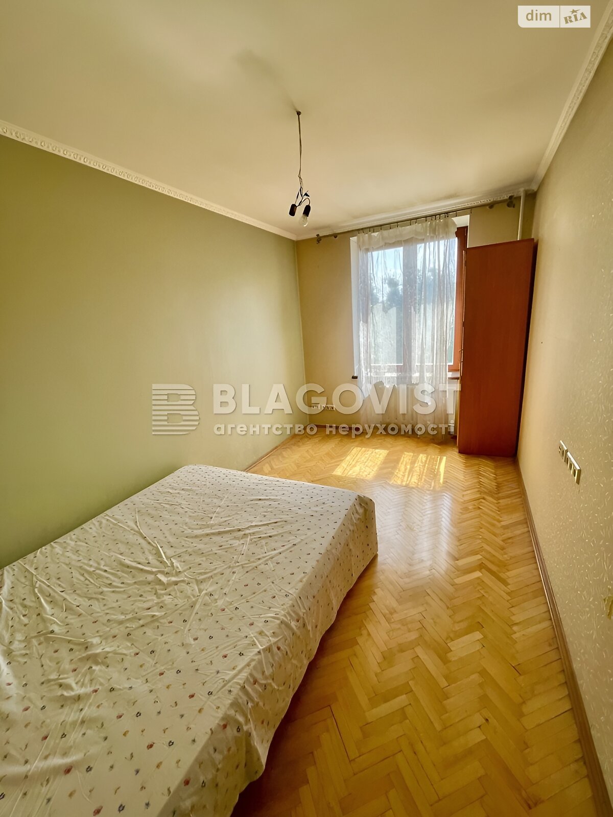 Продажа трехкомнатной квартиры в Киеве, на просп. Берестейский 75/2, фото 1 Продажа трехкомнатной квартиры в Киеве, на просп. Берестейский 75/2, фото 1