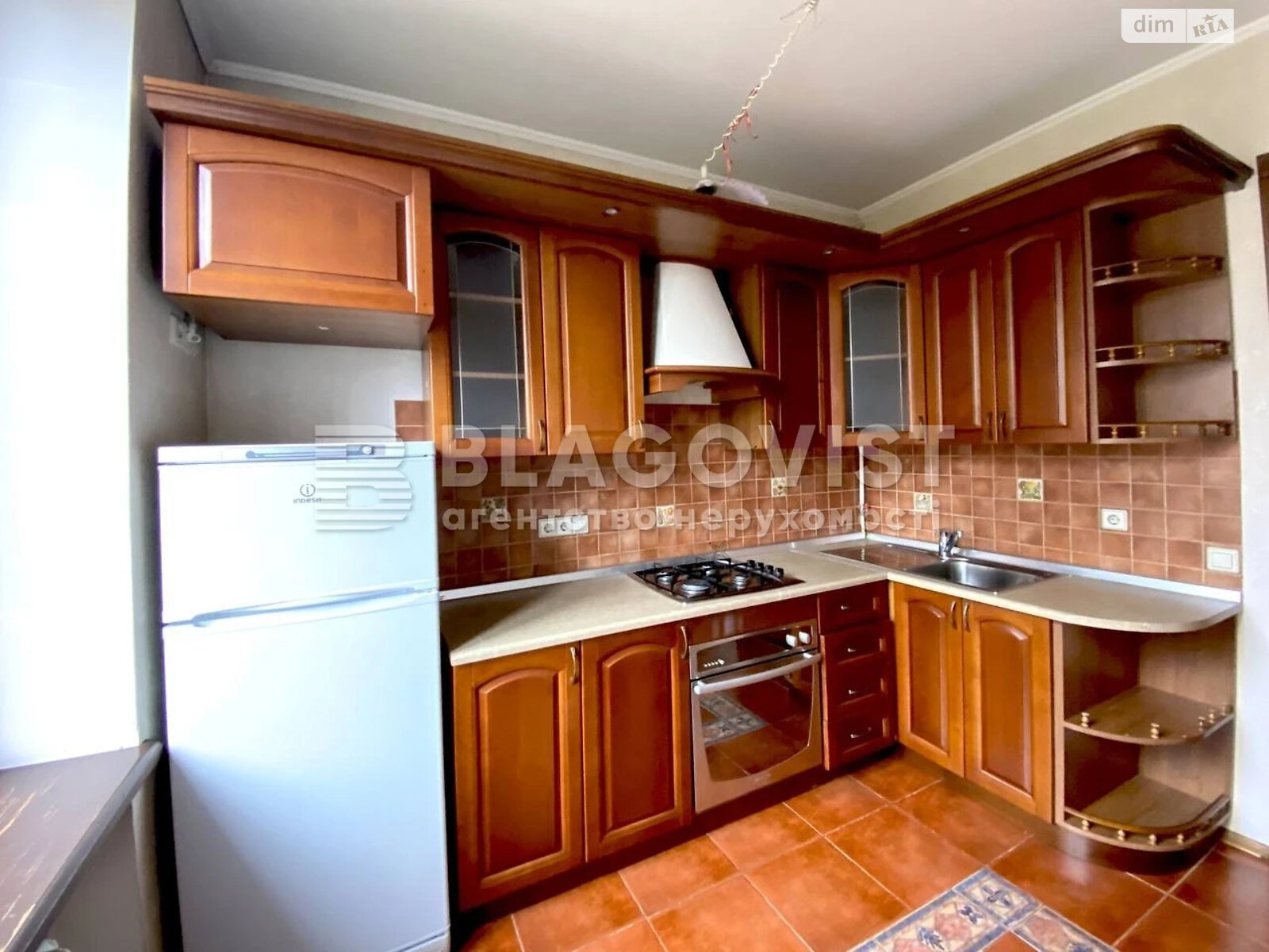 Продажа трехкомнатной квартиры в Киеве, на просп. Берестейский 75/2, фото 1 Продажа трехкомнатной квартиры в Киеве, на просп. Берестейский 75/2, фото 1