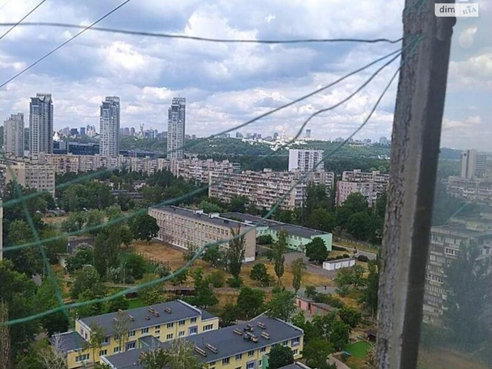 Продаж двокімнатної квартири в Києві, на вул. Амвросія Бучми 8, район Березняки фото 1 Продаж двокімнатної квартири в Києві, на вул. Амвросія Бучми 8, район Березняки фото 1