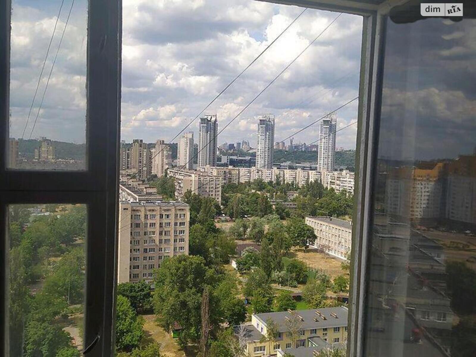 Продаж двокімнатної квартири в Києві, на вул. Амвросія Бучми 8, район Березняки фото 1 Продаж двокімнатної квартири в Києві, на вул. Амвросія Бучми 8, район Березняки фото 1