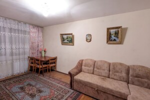 Продаж трикімнатної квартири в Києві, на бул. Амвросія Бучми 8, район Березняки фото 2