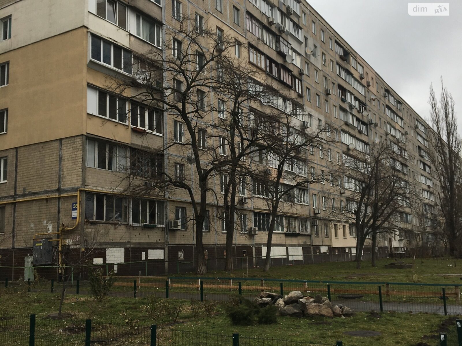 Продаж трикімнатної квартири в Києві, на вул. Березняківська 38, район Березняки фото 1 Продаж трикімнатної квартири в Києві, на вул. Березняківська 38, район Березняки фото 1